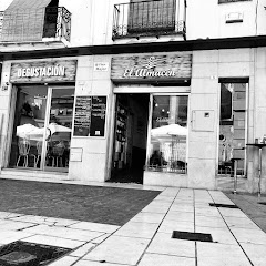 El Almacén