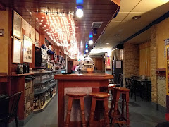 El Zurdo BAR.