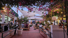 Nomads Garden Market