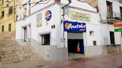 Pizzas y kebabs Anatolia Utiel/ Skull Burger