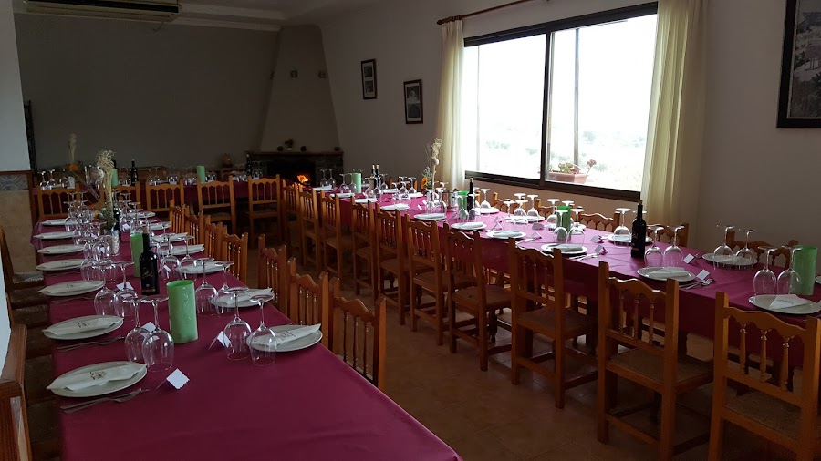 Area de Servicio-Restaurante Cepsa Los Filabres