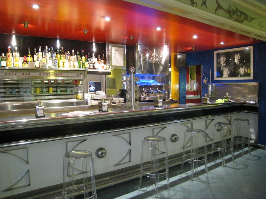 Bar 4 Esquinas