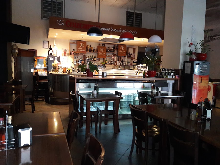 Bar Nou Mejías.