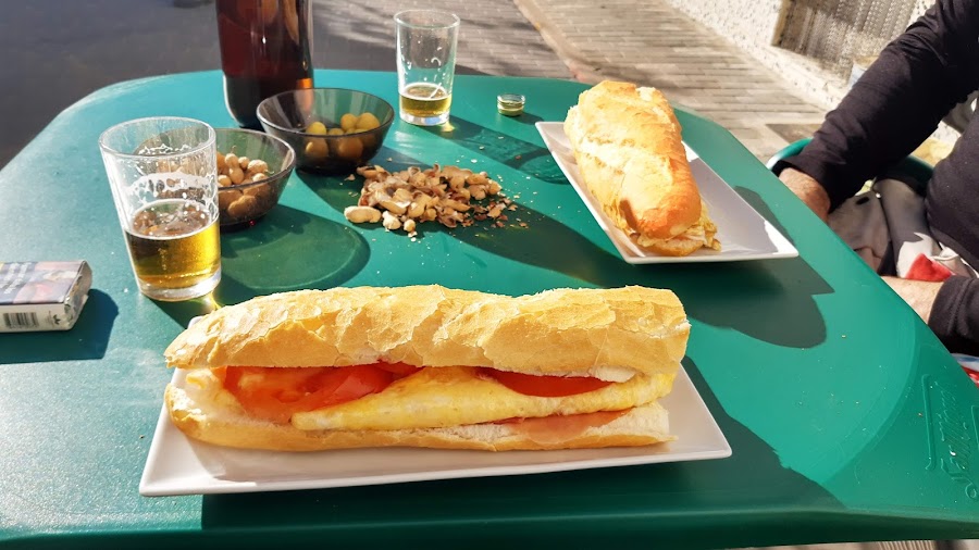 Bar Sacañet.