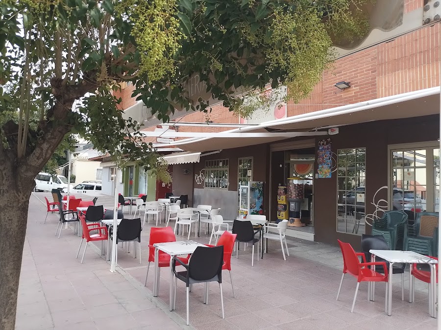 Cafetería Cacao / Cafeteria en Moratalla