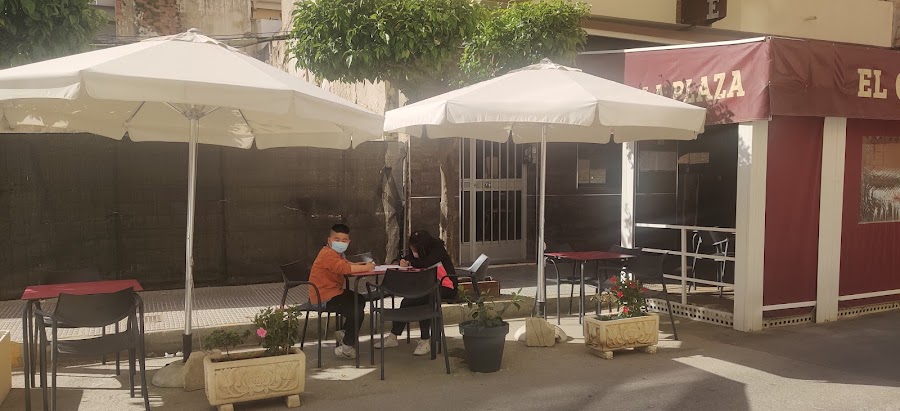 El Café De La Plaza