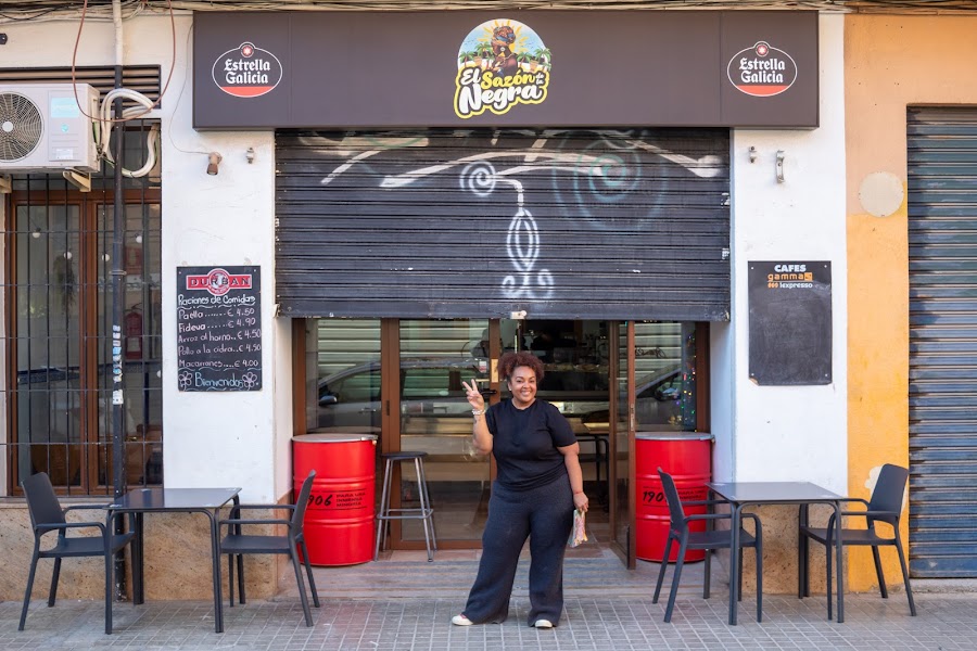 El Sazón de la Negra Bar y Restaurante