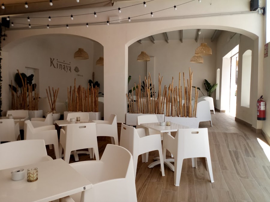 Kinaya Chillout and Bar