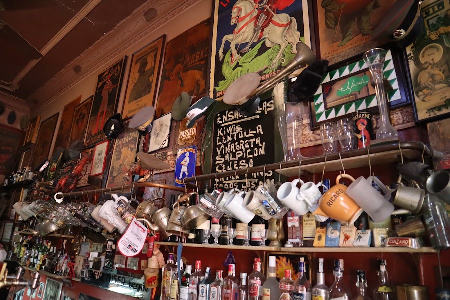 Victor Bar